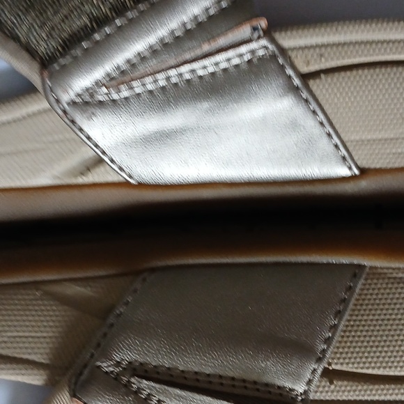 BareTraps Dasie slip on comfort sandals - Picture 13 of 16